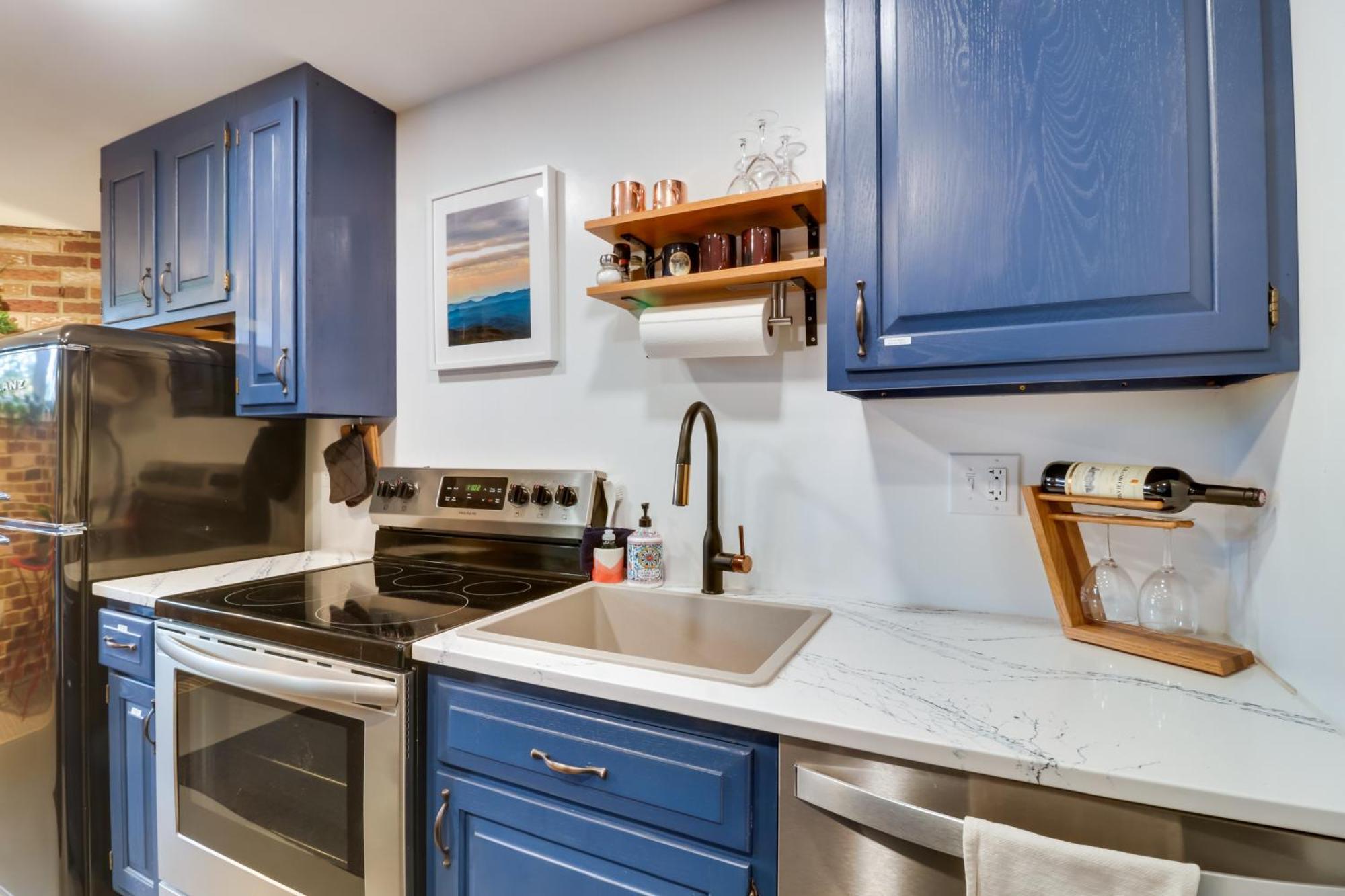 Renovated Studio On 5 Acres - Near Vineyards! Crozet エクステリア 写真